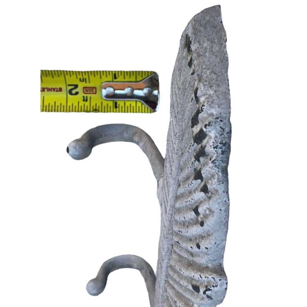 Cast Iron Feather Shaped Wall Hook Rack With 3 Hooks White Sturdy Build - Picture 6 of 6